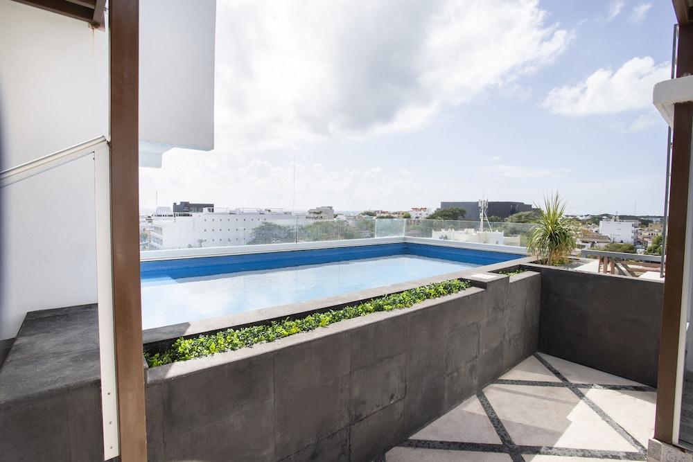Bfh Attraction Deluxe Hotel Playa del Carmen Exterior photo