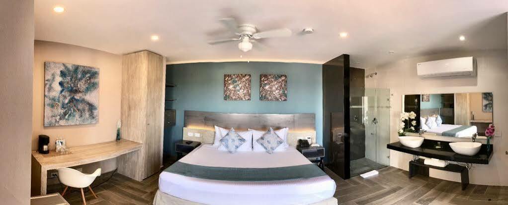 Bfh Attraction Deluxe Hotel Playa del Carmen Exterior photo